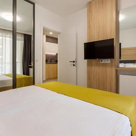 Διαμέρισμα Inter *