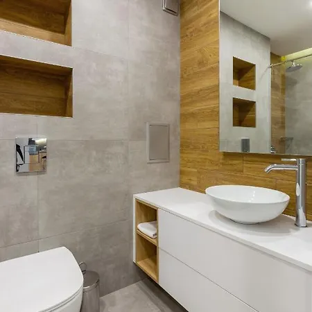 Inter Διαμέρισμα *