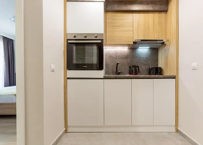 Inter * ポモリエ