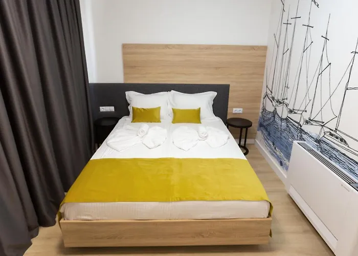 Inter * ポモリエ